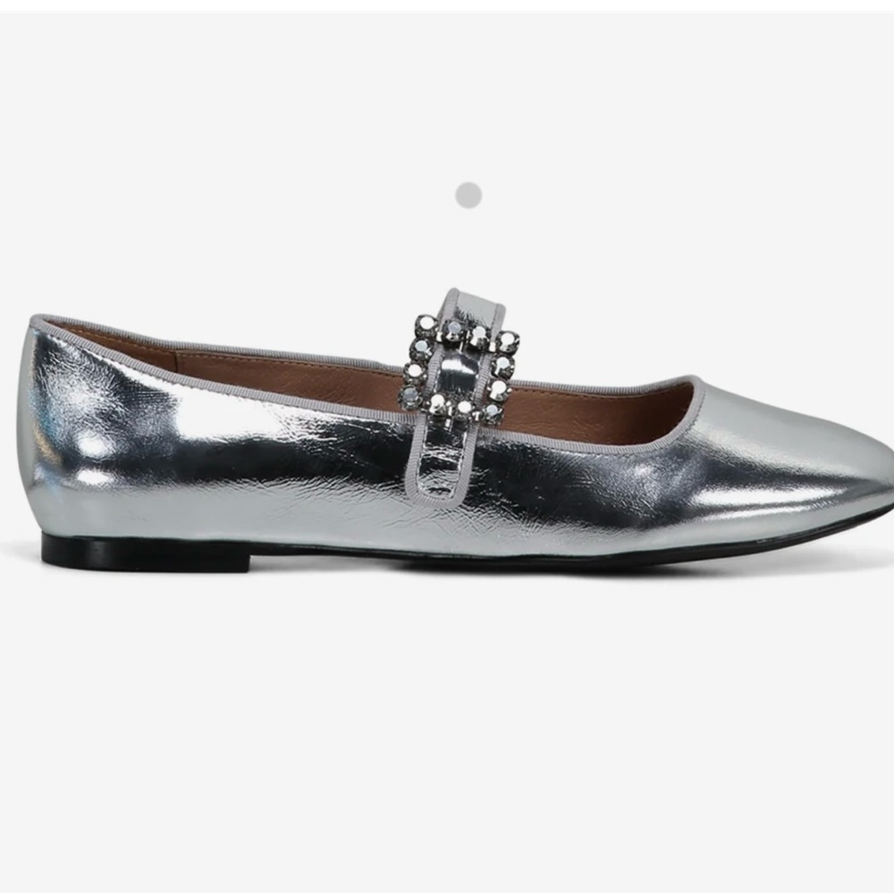 Bibi Lou silver leather ballet flats new